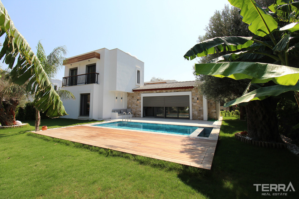 Muğla, Bodrum'da Merkezi Konumda Satılık Müstakil Villalar