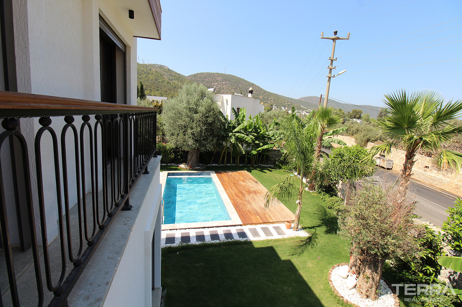 Muğla, Bodrum'da Merkezi Konumda Satılık Müstakil Villalar - 128131