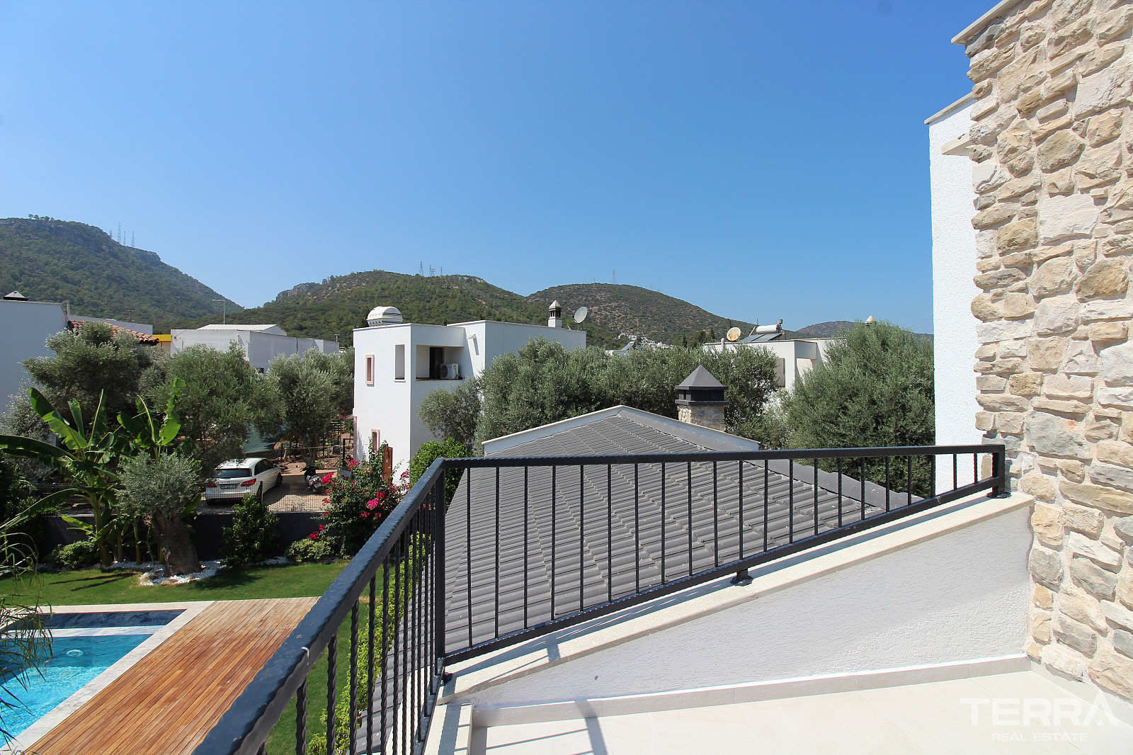 Muğla, Bodrum'da Merkezi Konumda Satılık Müstakil Villalar - 128132