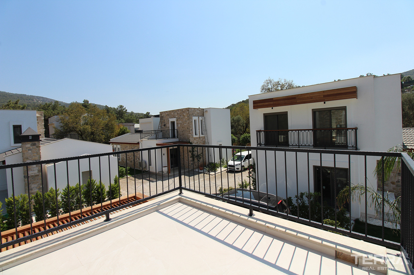Muğla, Bodrum'da Merkezi Konumda Satılık Müstakil Villalar - 128133