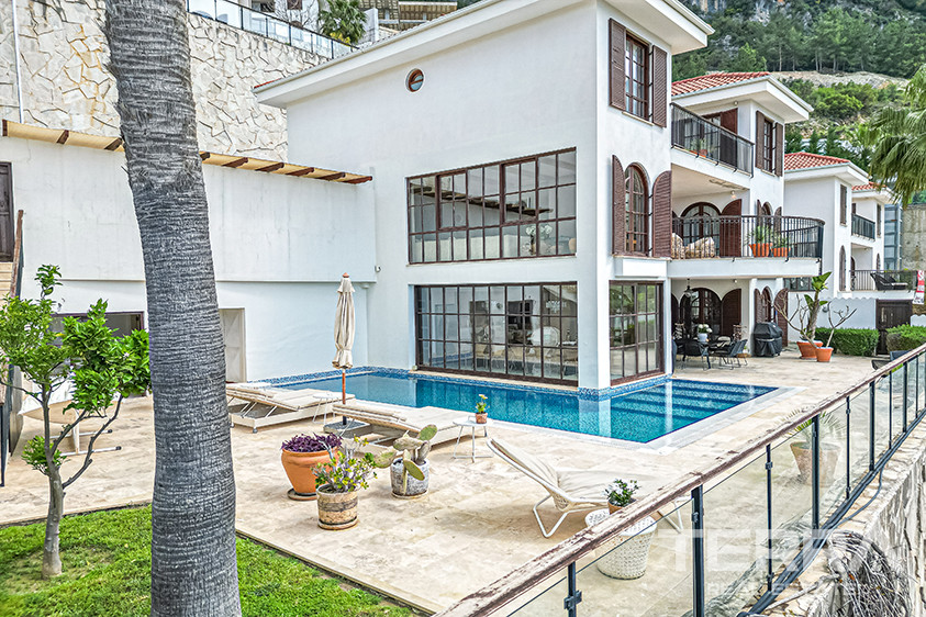 Sky Club — Detached Villa with Private Pool in Alanya, Turkey - 129087