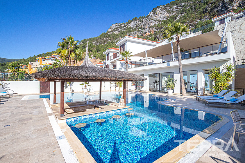 Sky Club — Detached Villa with Private Pool in Alanya, Turkey - 129091