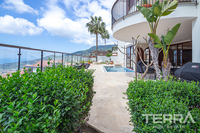 Sky Club — Detached Villa with Private Pool in Alanya, Turkey - 129130