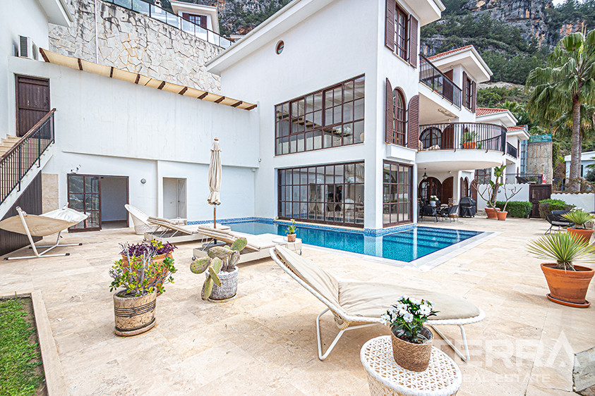 Sky Club — Detached Villa with Private Pool in Alanya, Turkey - 129134