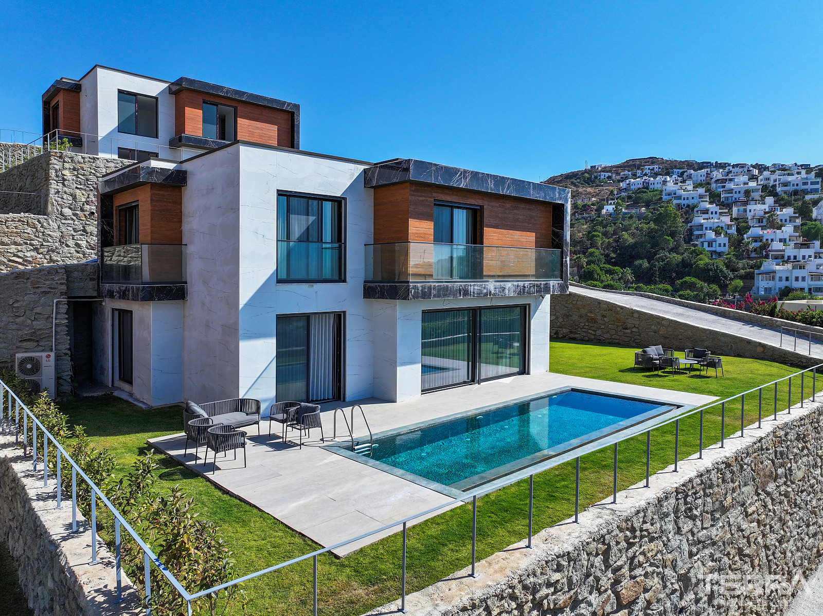 Muğla, Bodrum'da Akıllı Ev Sistemine Sahip Müstakil Villalar - 128576