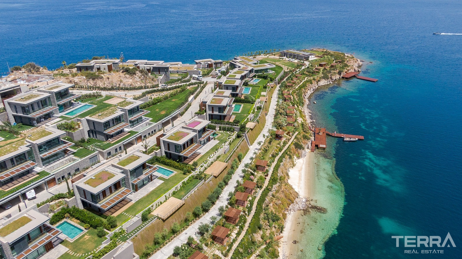 Muğla, Bodrum'da Denize Sıfır Konumda Satılık Müstakil Villalar - 128607