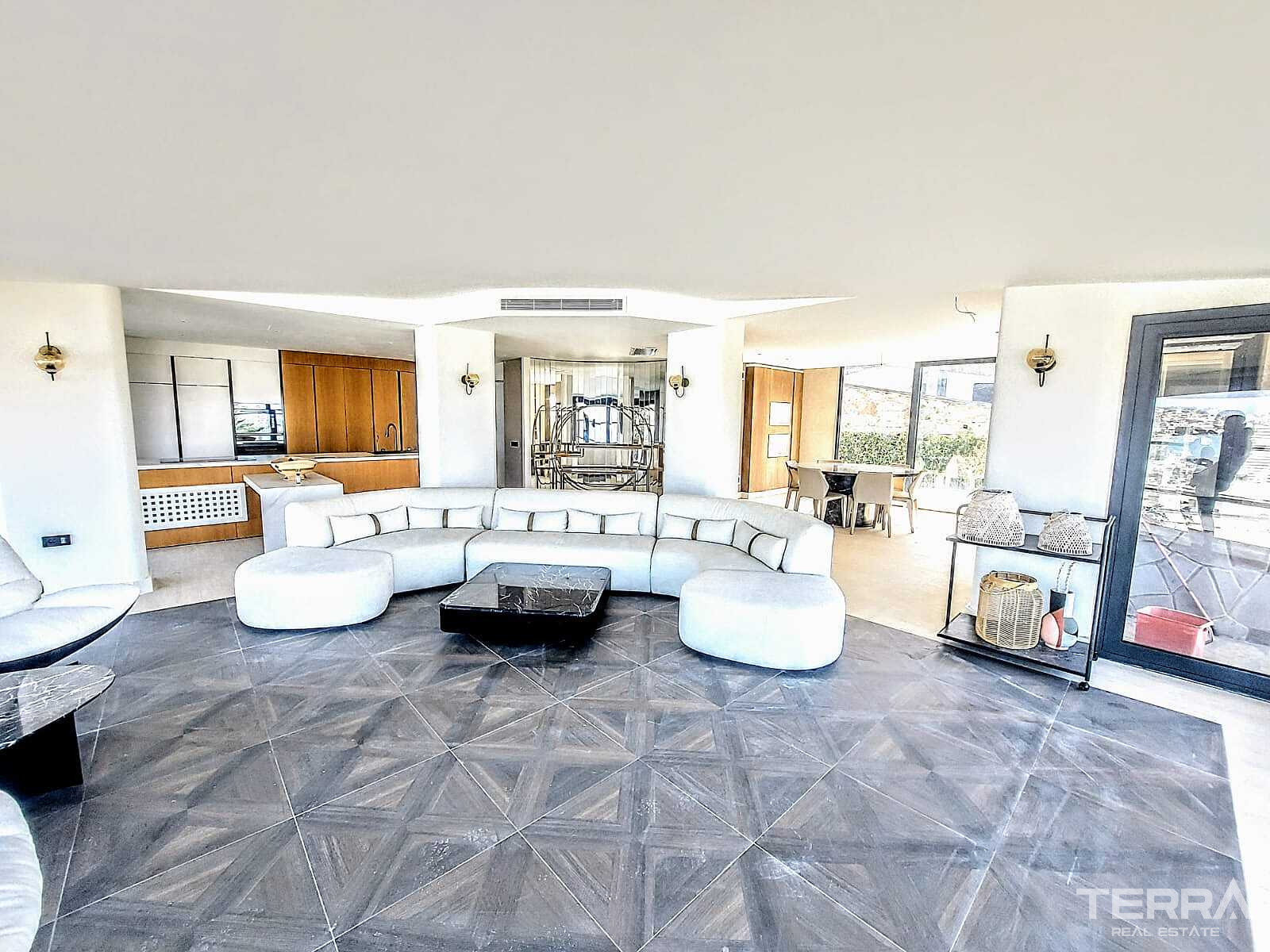 Muğla, Bodrum'da Deniz ve Marina Manzaralı Satılık Müstakil Villa - 128850