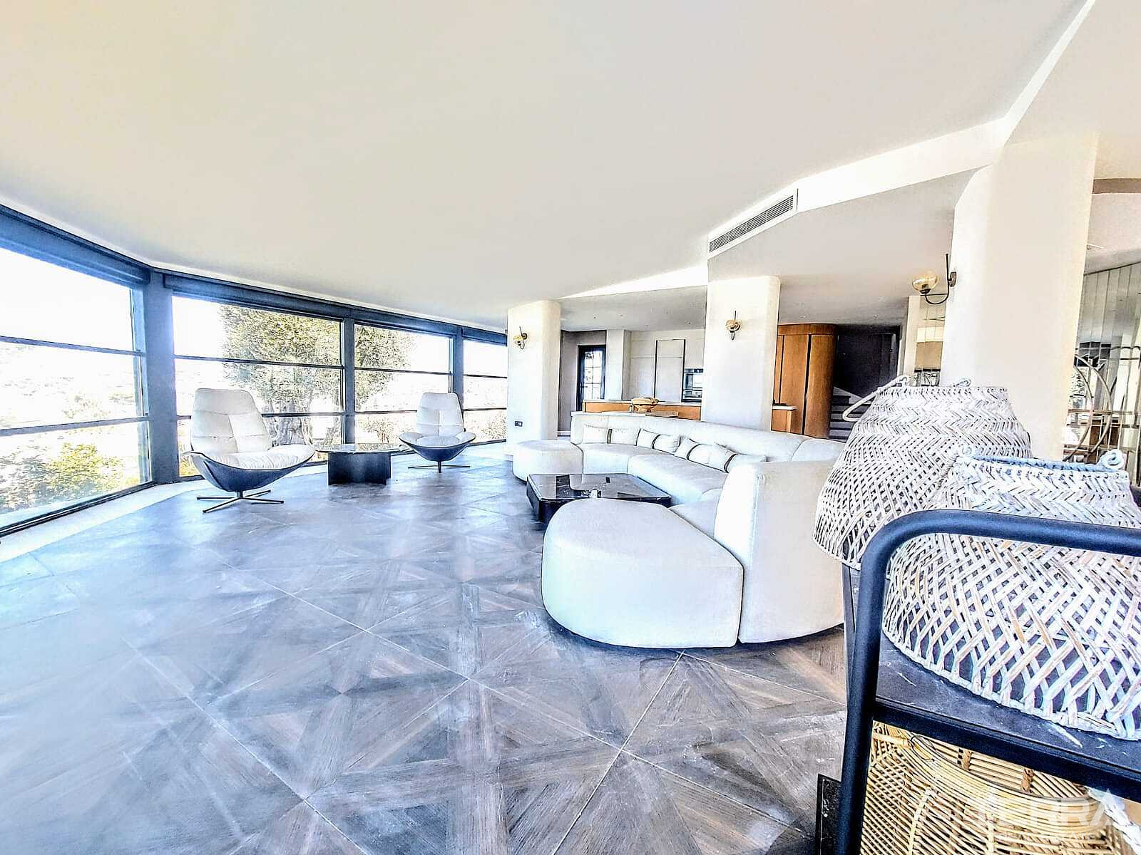 Muğla, Bodrum'da Deniz ve Marina Manzaralı Satılık Müstakil Villa - 128854
