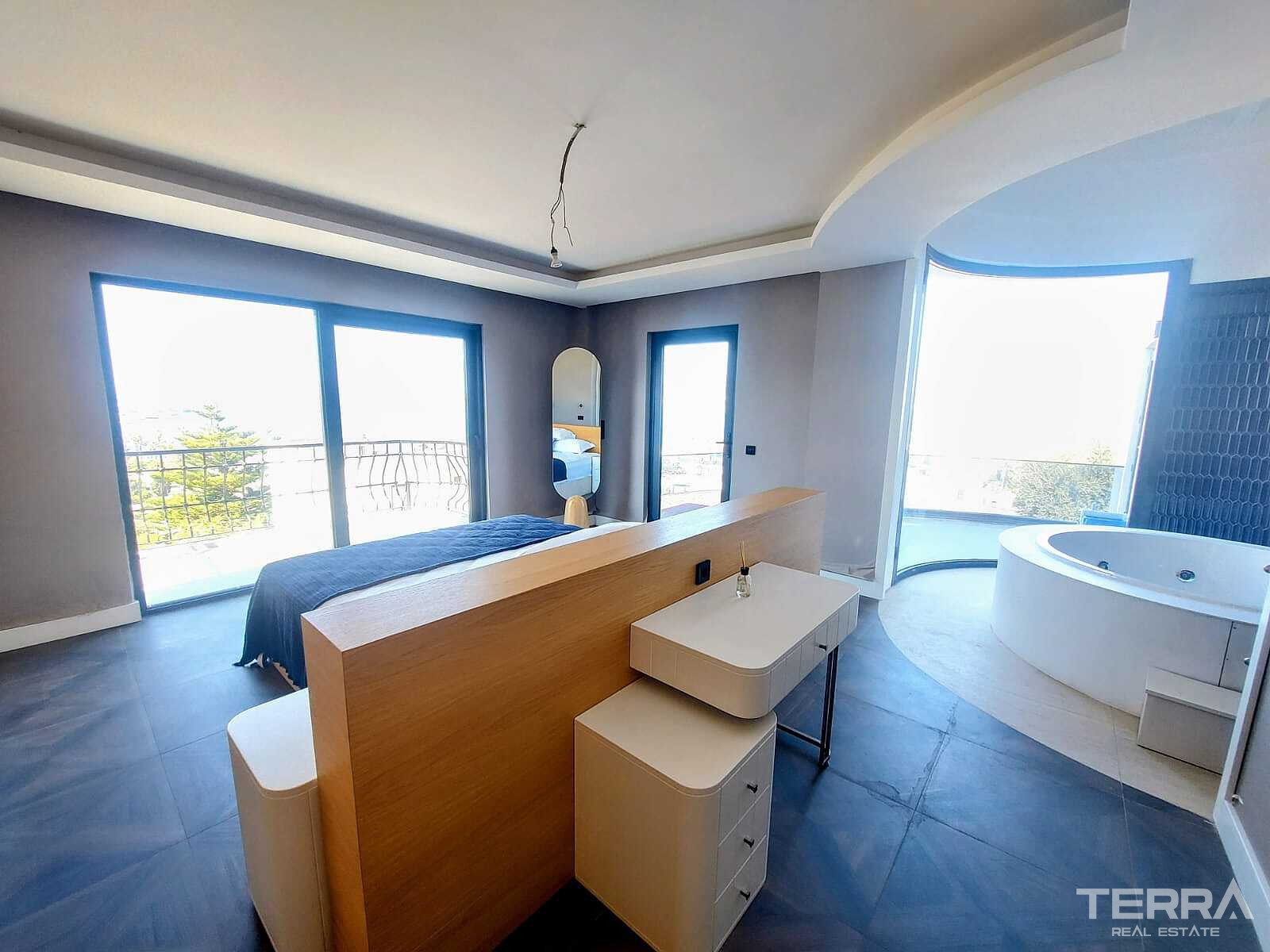 Muğla, Bodrum'da Deniz ve Marina Manzaralı Satılık Müstakil Villa - 128859