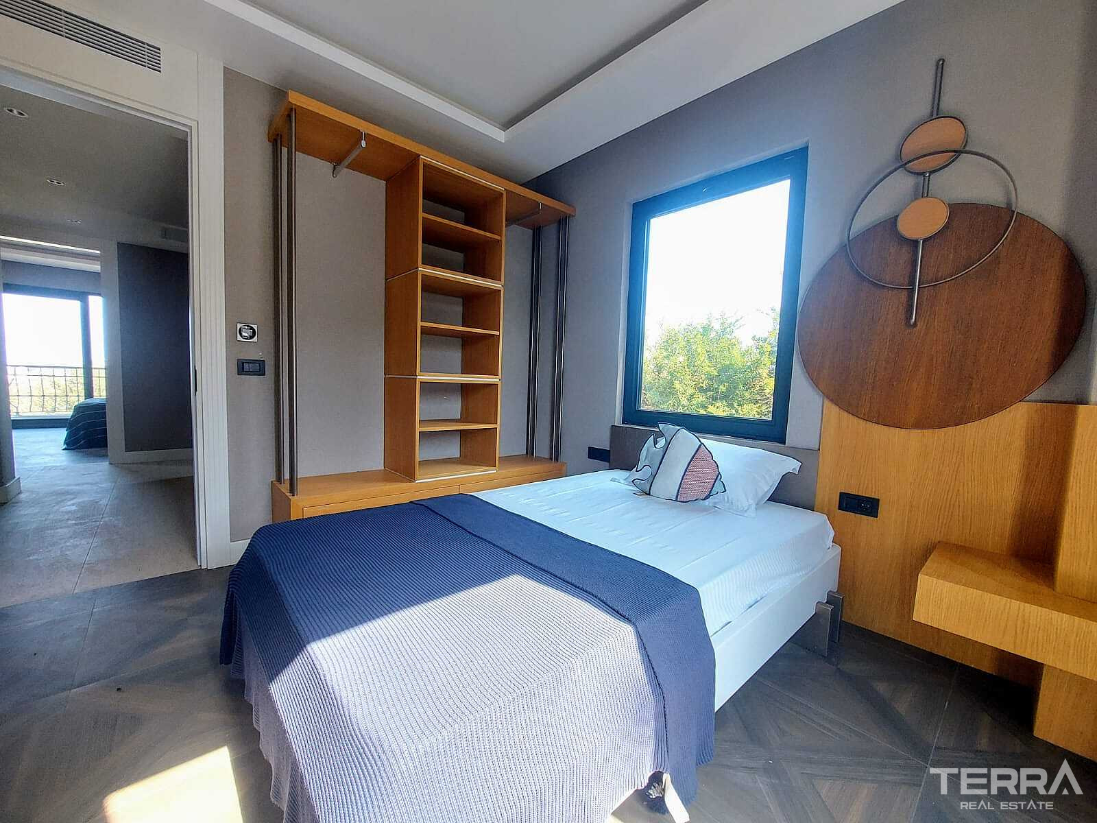 Muğla, Bodrum'da Deniz ve Marina Manzaralı Satılık Müstakil Villa - 128864