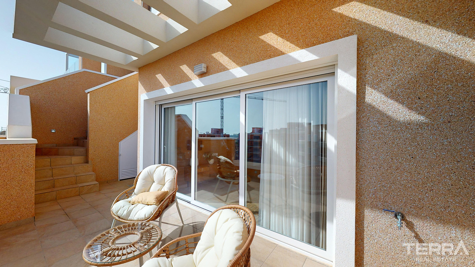 Apartments for Sale in Pilar de la Horadada, Costa Blanca, Spain - 129270