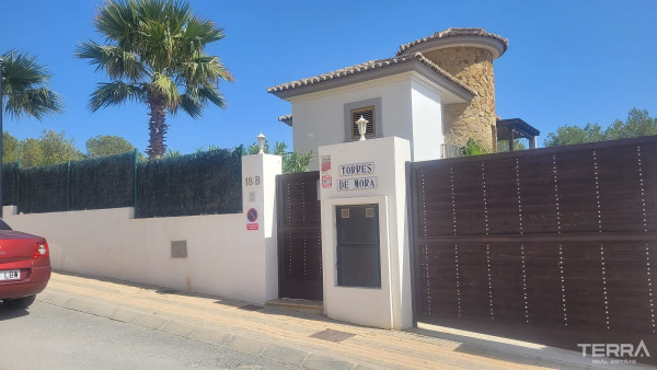 Detached Villa for Sale in Finestrat, Costa Blanca, Spain