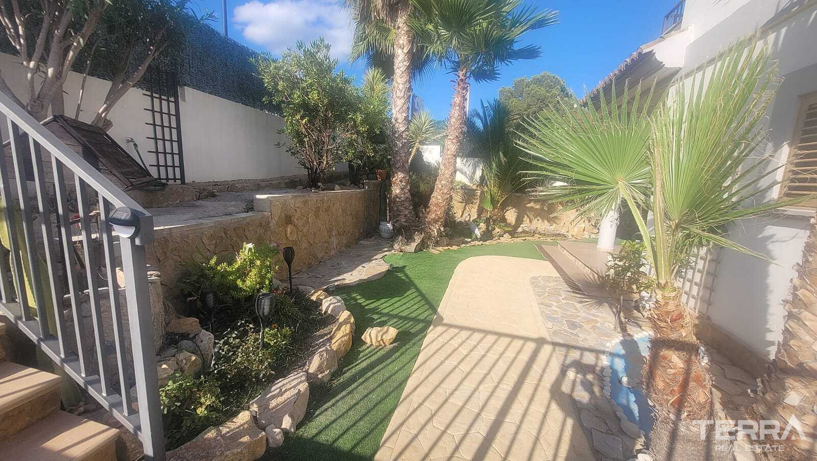 Detached Villa for Sale in Finestrat, Costa Blanca, Spain - 129279