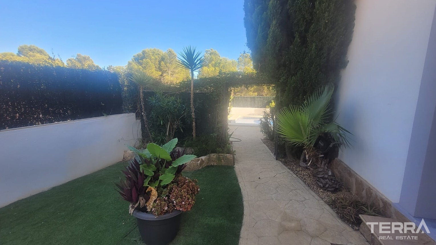 Detached Villa for Sale in Finestrat, Costa Blanca, Spain - 129291