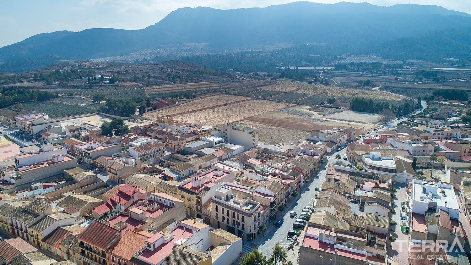 Apartments for Sale in Hondón de las Nieves, Costa Blanca, Spain - 129377