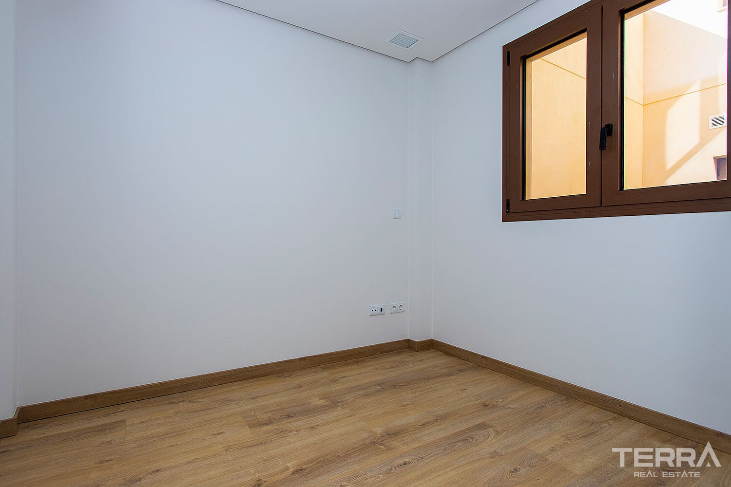 Apartments for Sale in Hondón de las Nieves, Costa Blanca, Spain - 129388