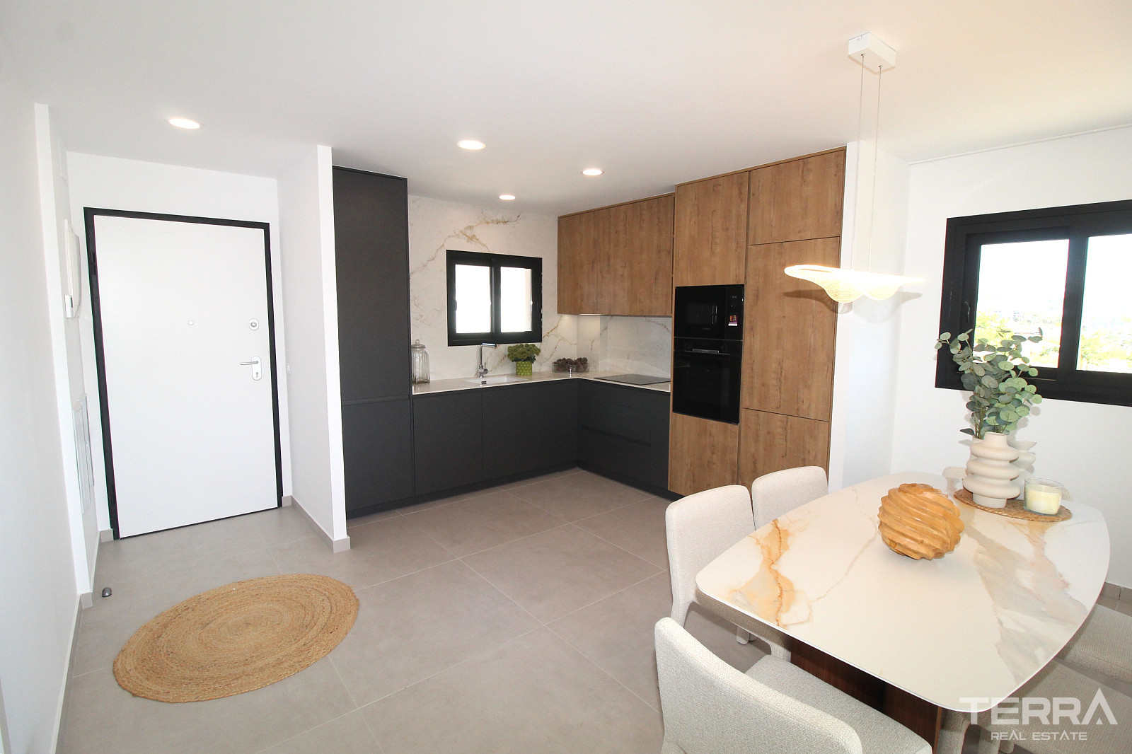 Apartments for Sale in Benidorm, Costa Blanca, Spain - 129628