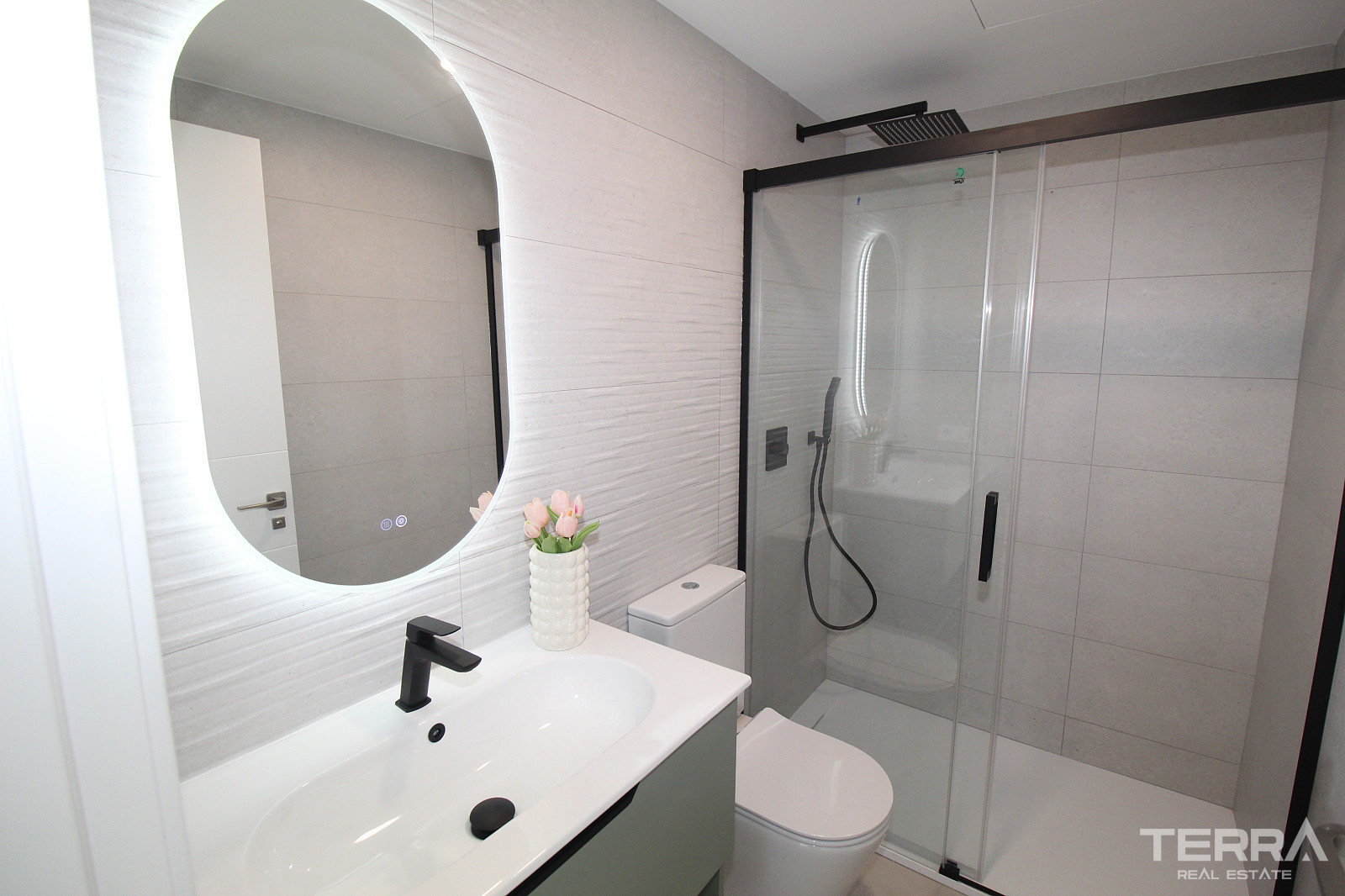 Apartments for Sale in Benidorm, Costa Blanca, Spain - 129637