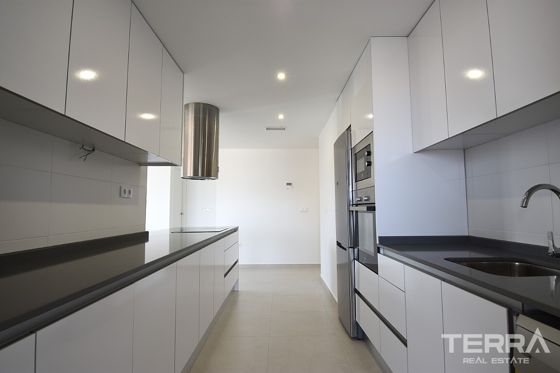 Apartments for Sale in San Miguel de Salinas, Costa Blanca, Spain - 129663