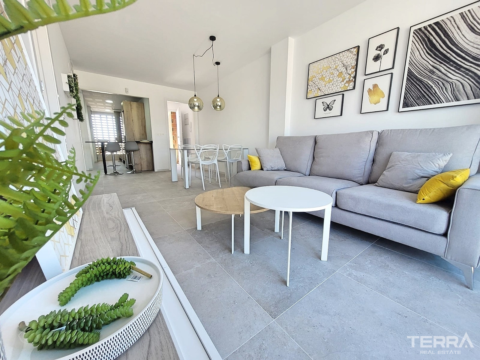 Apartments for Sale in Torrevieja, Costa Blanca, Spain - 129772