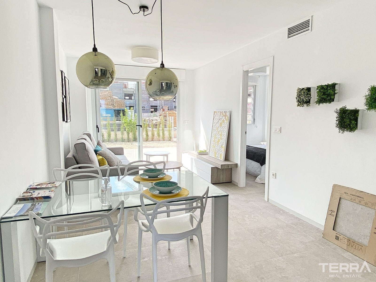 Apartments for Sale in Torrevieja, Costa Blanca, Spain - 129774