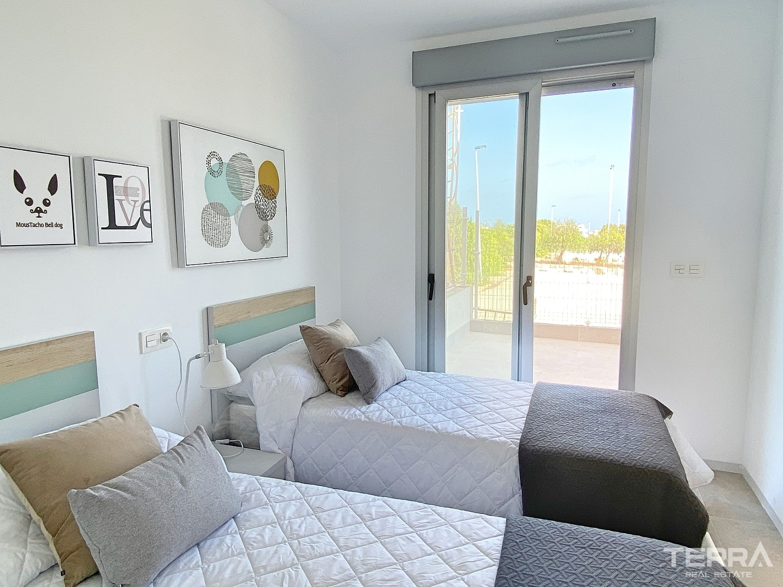 Apartments for Sale in Torrevieja, Costa Blanca, Spain - 129777