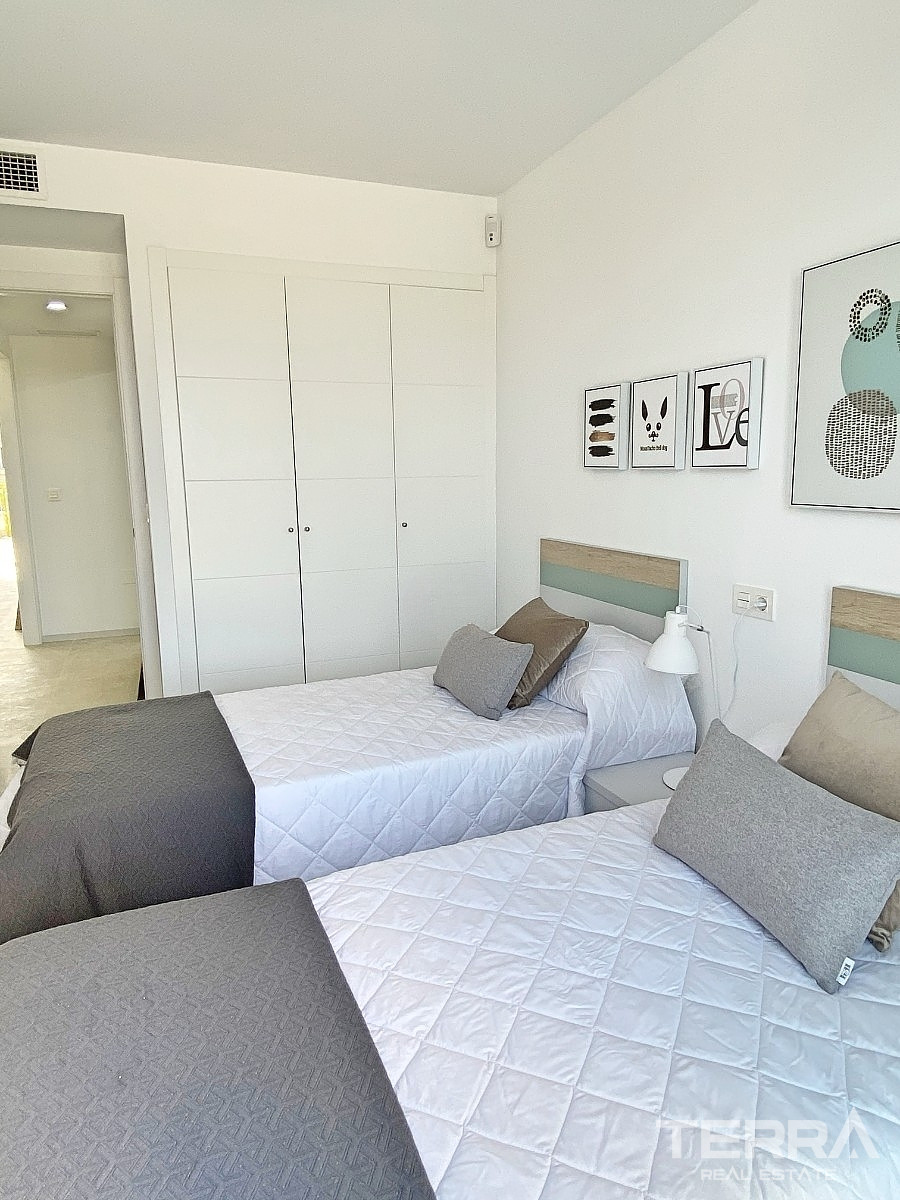 Apartments for Sale in Torrevieja, Costa Blanca, Spain - 129778