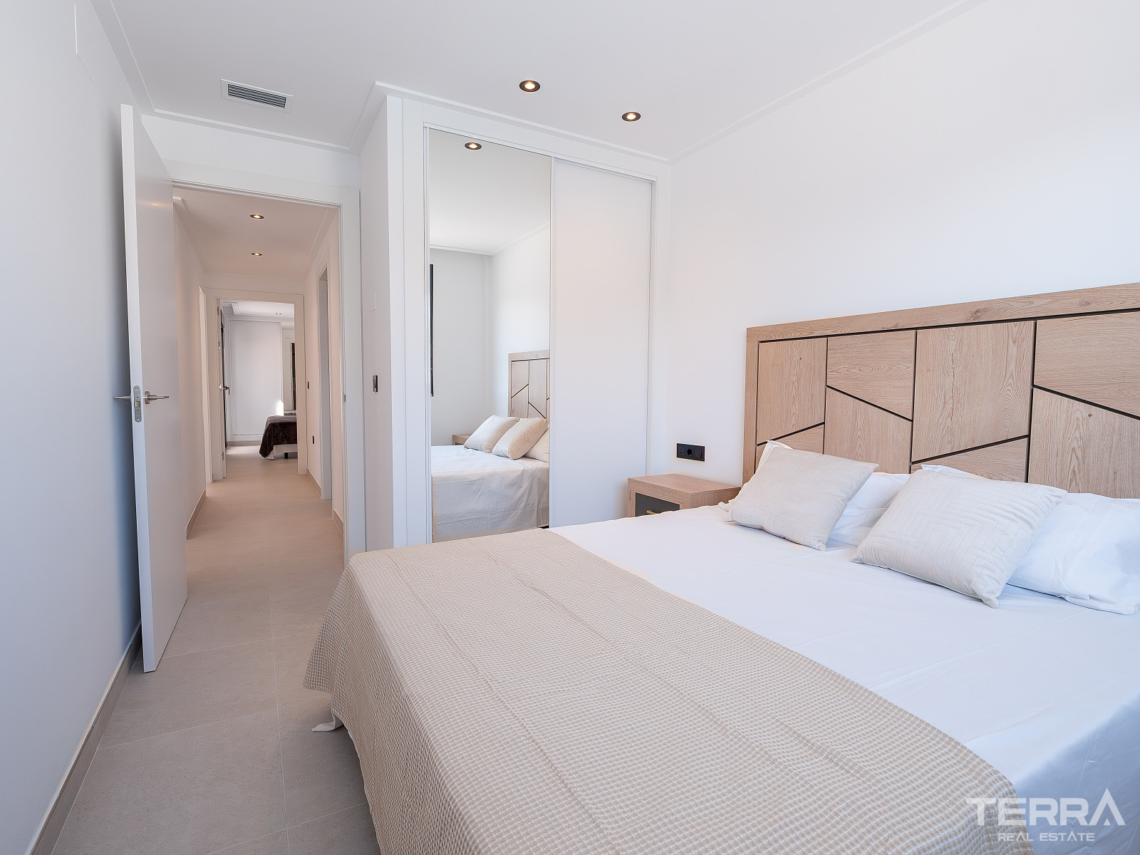 Detached Villas for Sale in San Fulgencio, Costa Blanca, Spain - 129799