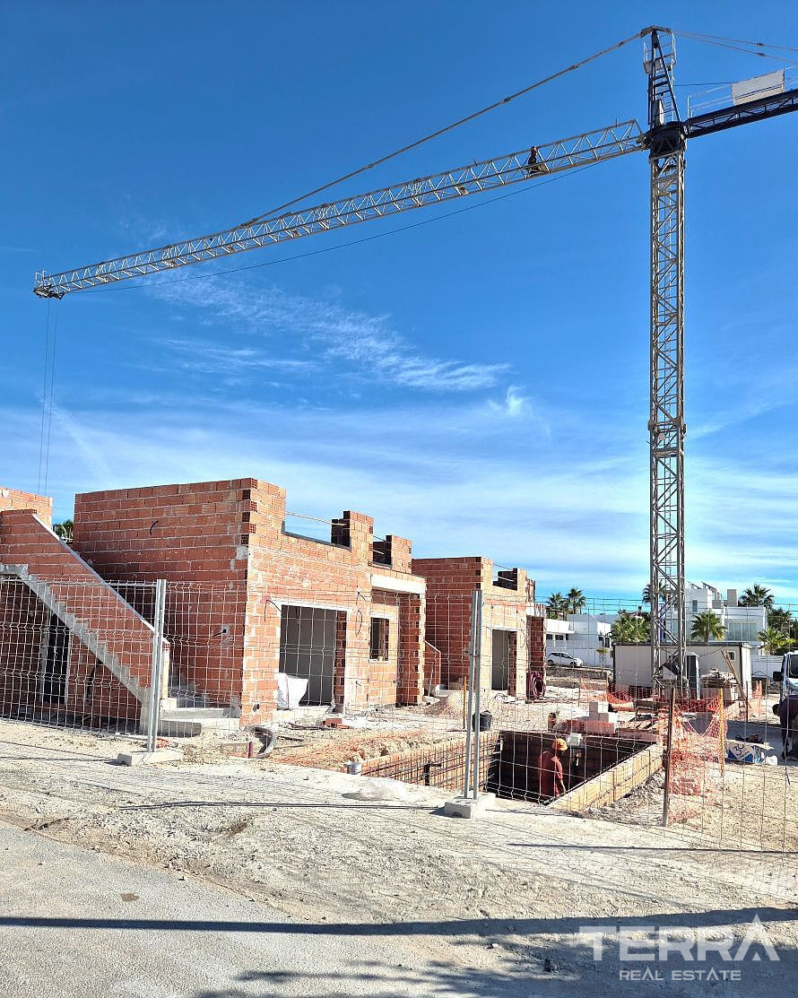 Detached Villas for Sale in San Fulgencio, Costa Blanca, Spain - 129816