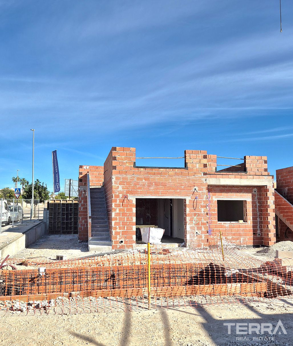Detached Villas for Sale in San Fulgencio, Costa Blanca, Spain - 129817