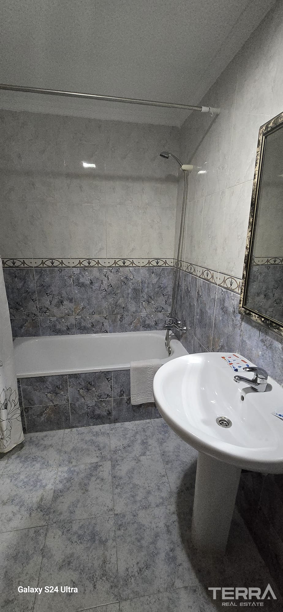 Central Apartments for Sale in Torrevieja, Costa Blanca, Spain - 129837