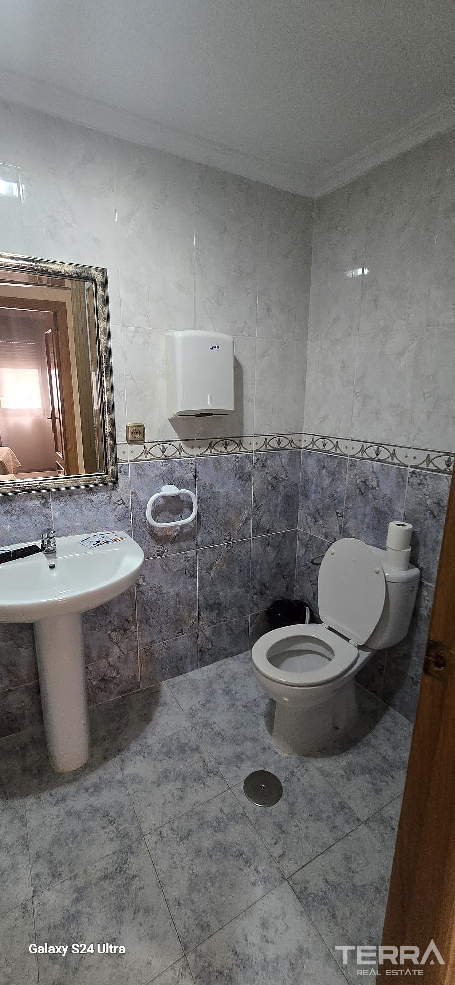 Central Apartments for Sale in Torrevieja, Costa Blanca, Spain - 129838