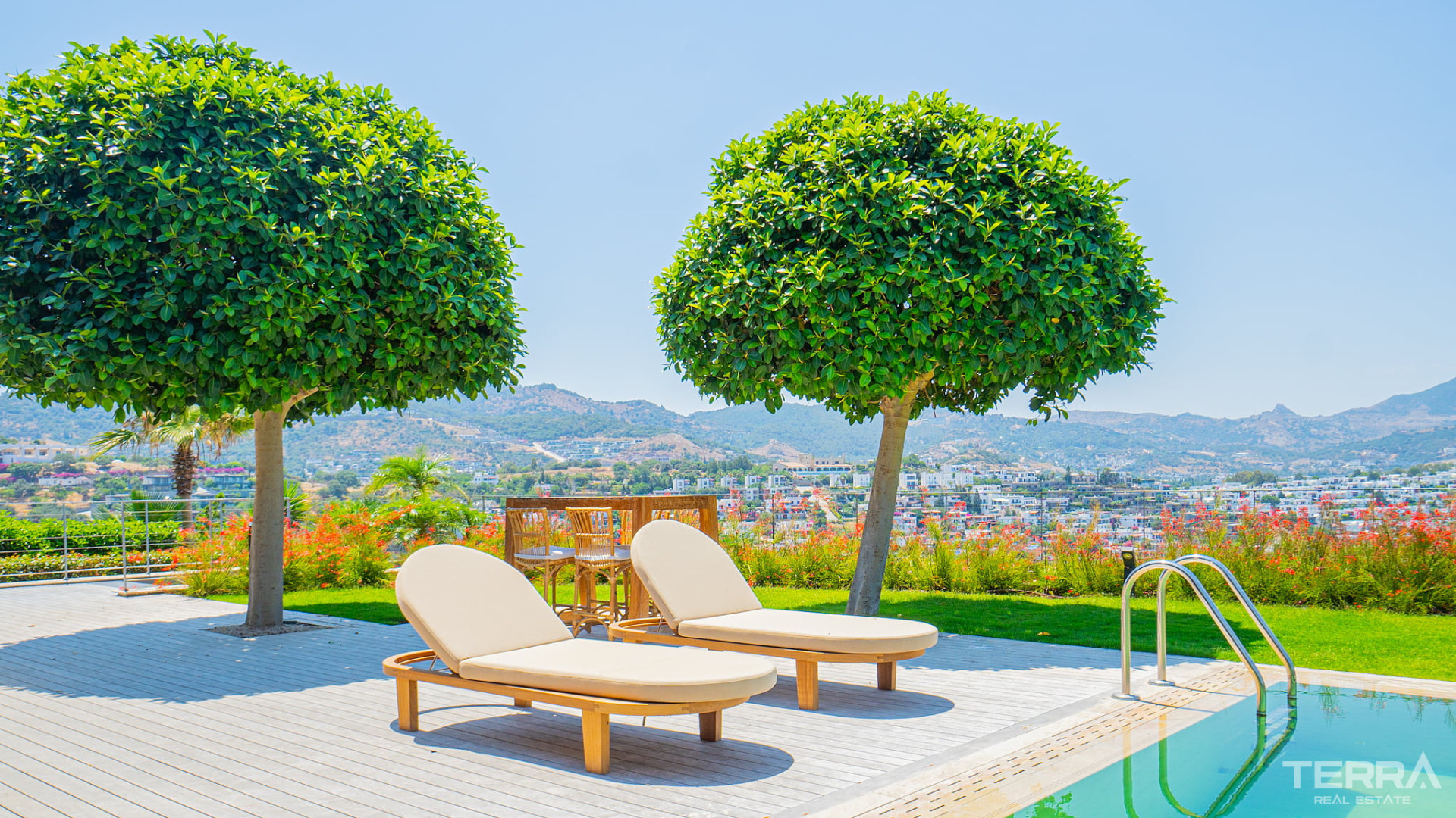 Muğla, Bodrum'da Deniz Manzaralı Satılık Ultra Lüks Villa - 129872