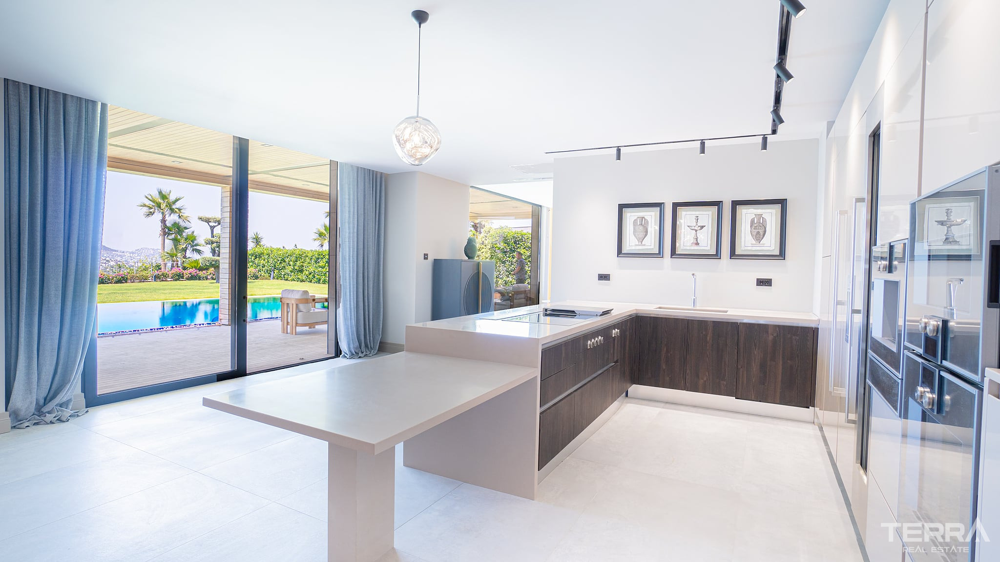 Sea View Villa for Sale in Bodrum, Muğla, Turkey - 129882