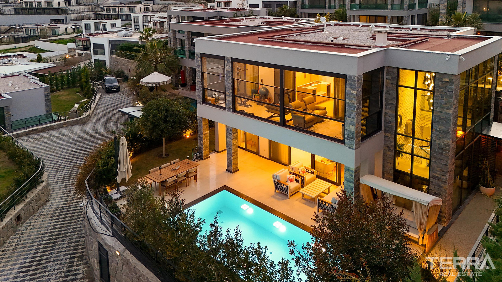 Furnished Villa for Sale in Bodrum, Muğla, Turkey - 129924