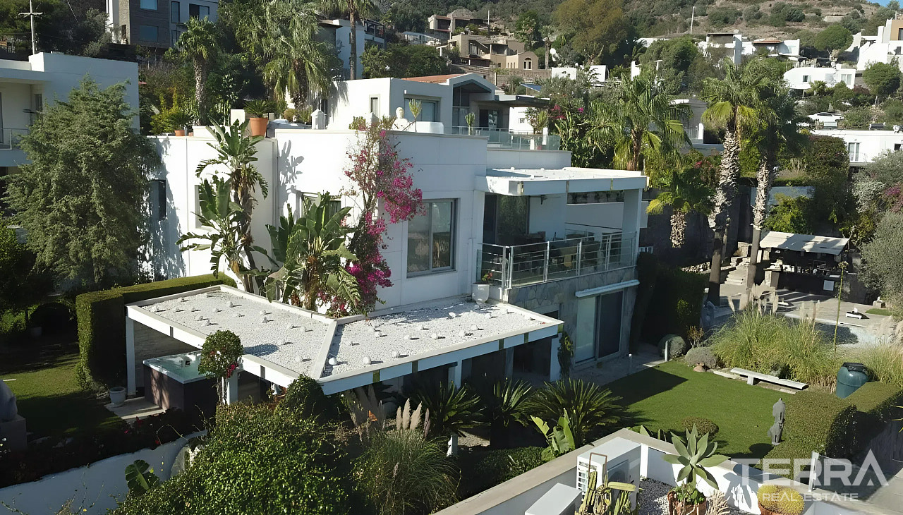 Sea View Villa for Sale in Bodrum, Muğla, Turkey - 130470