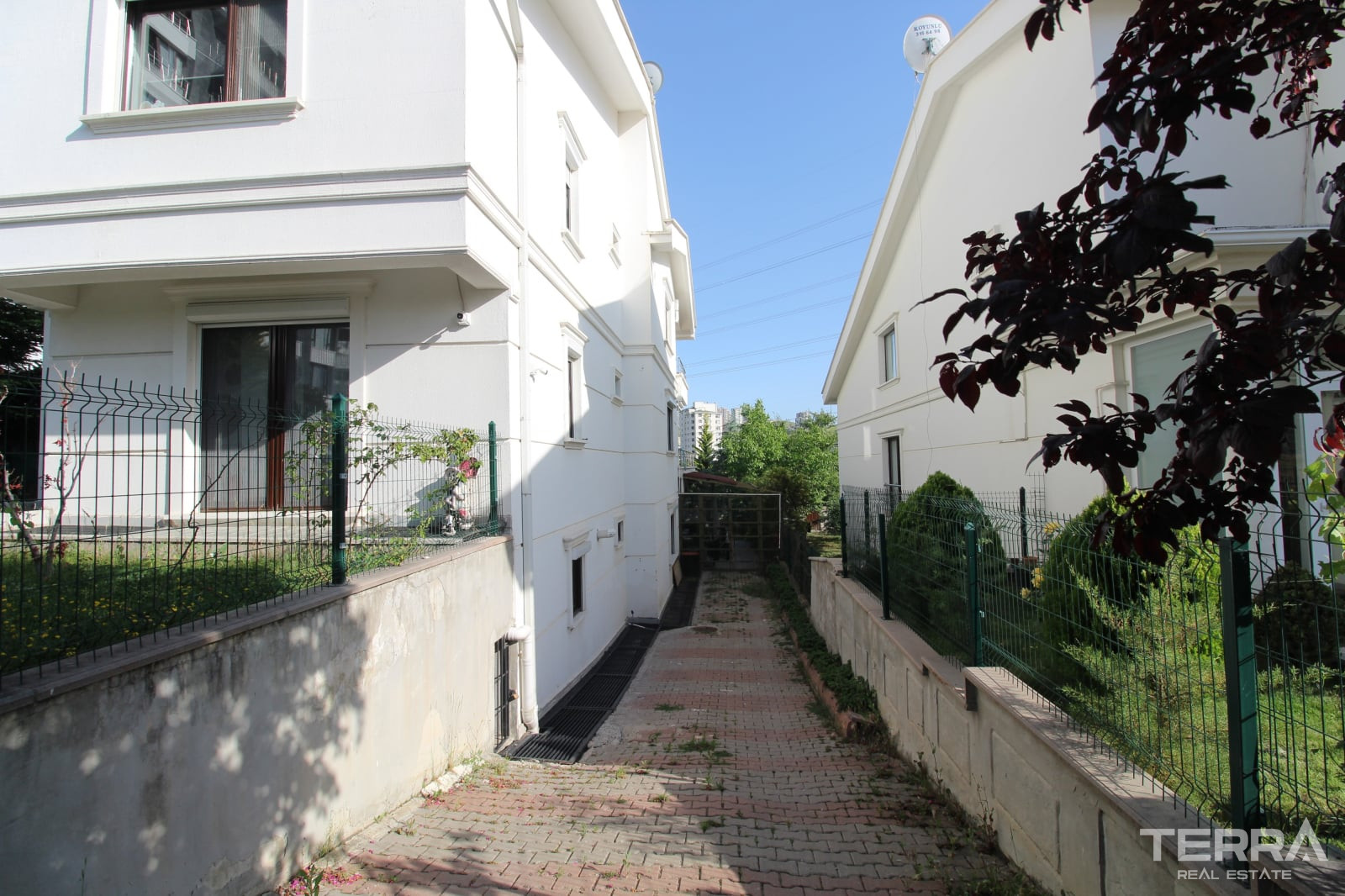 Detached Villa for Sale in Çankaya, Ankara, Turkey - 130965