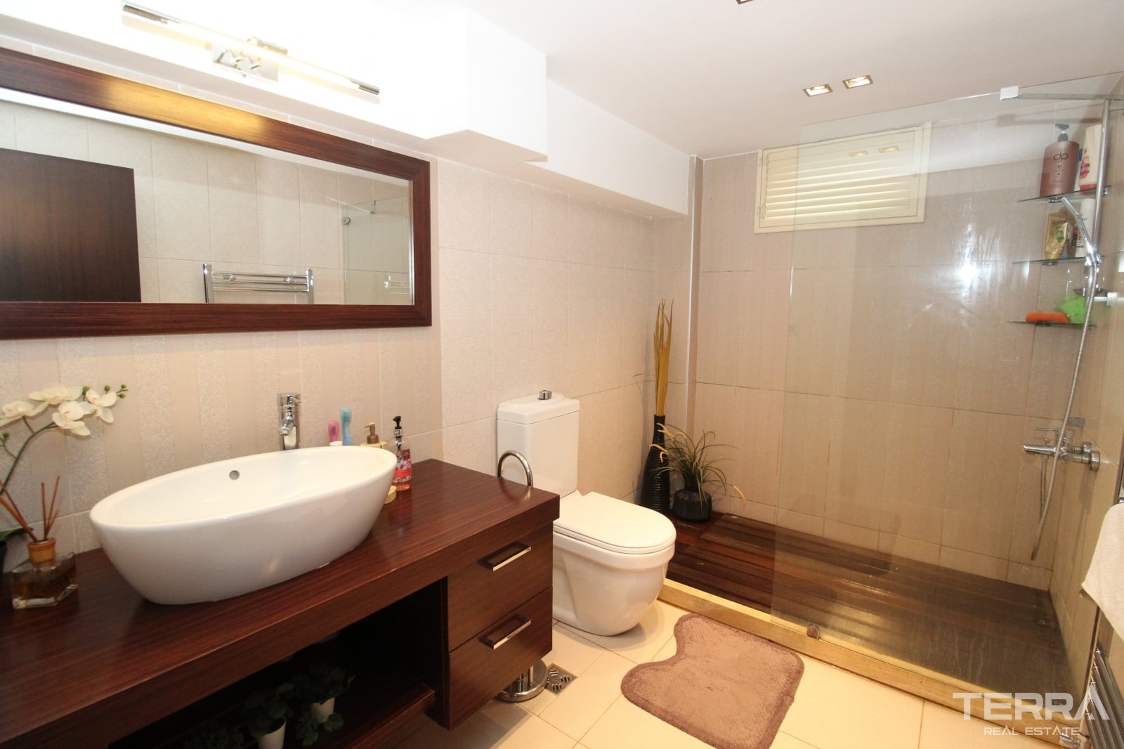 Detached Villa for Sale in Çankaya, Ankara, Turkey - 130989