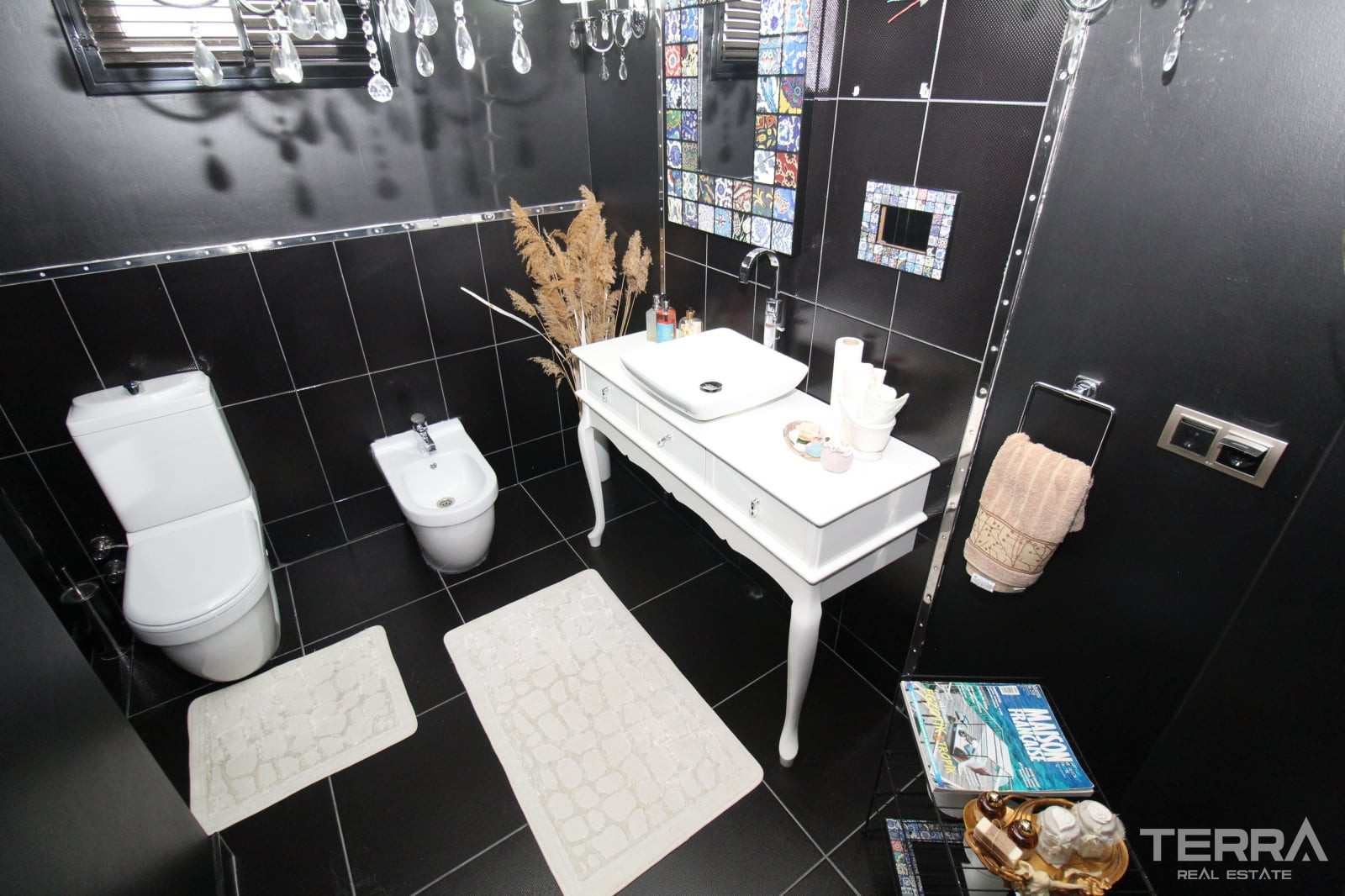 Detached Villa for Sale in Çankaya, Ankara, Turkey - 130991