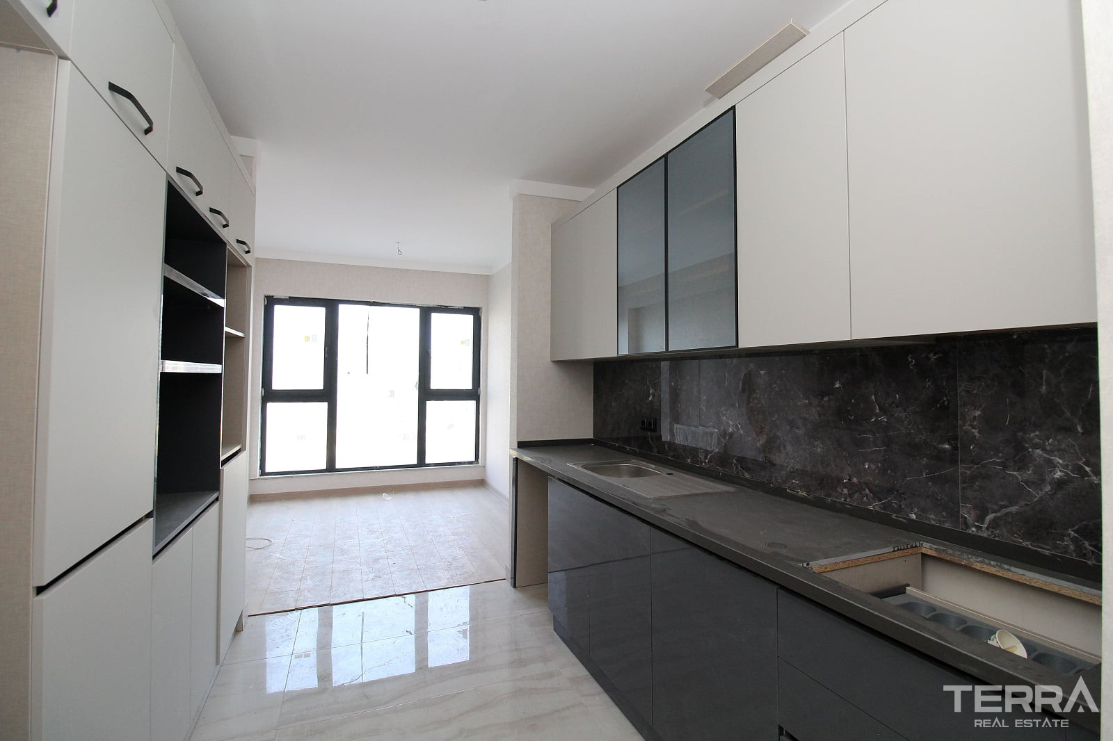 Apartments for Sale in Çankaya, Ankara, Turkey - 131000