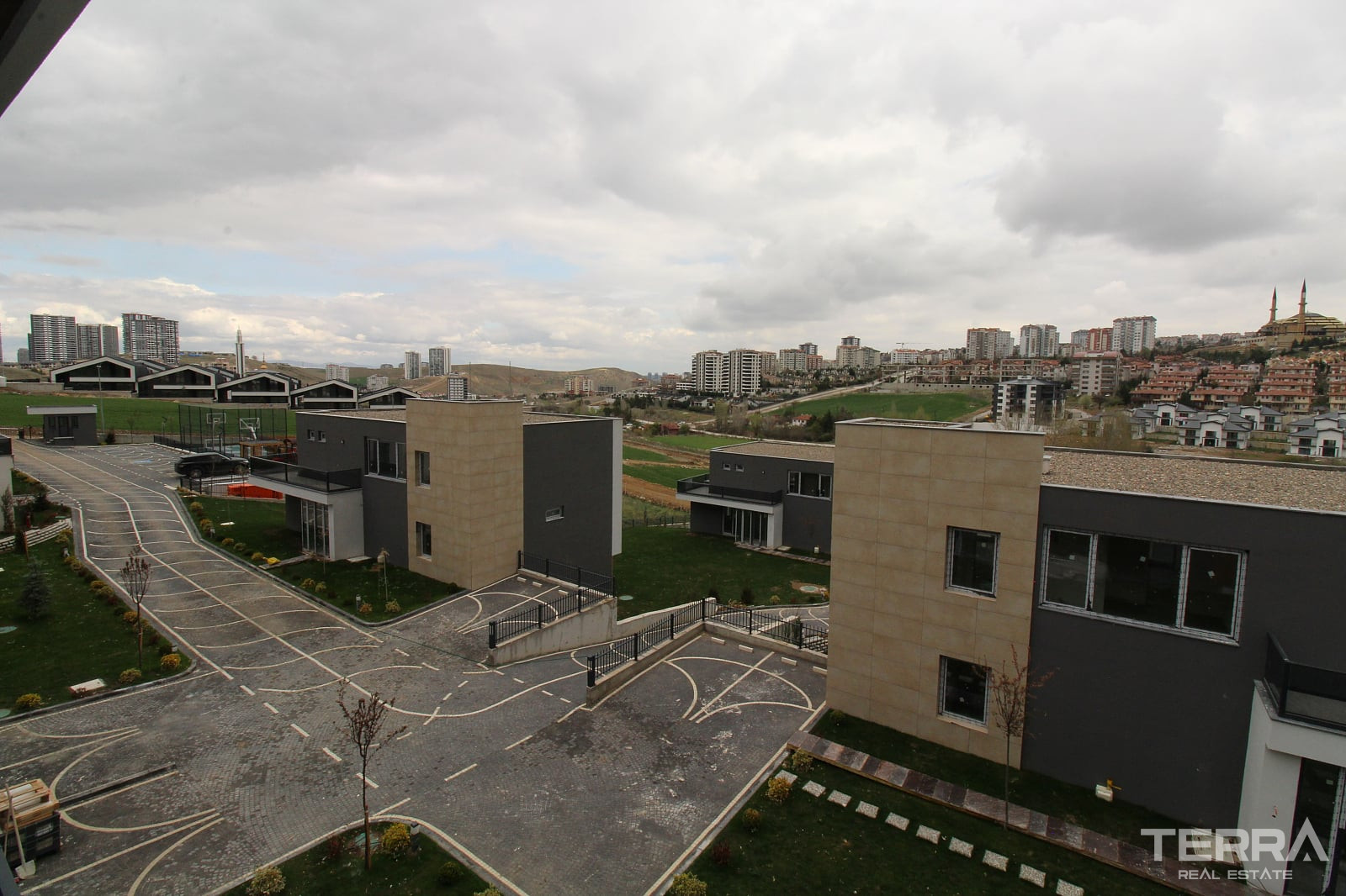 Detached Villas for Sale in Çankaya, Ankara, Turkey - 131027