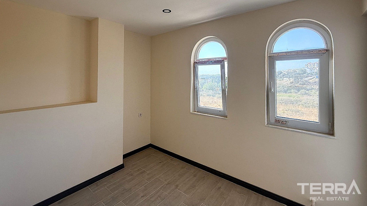 Semi-Detached Villa for Sale in Kuşadası, Aydın, Turkey - 131060