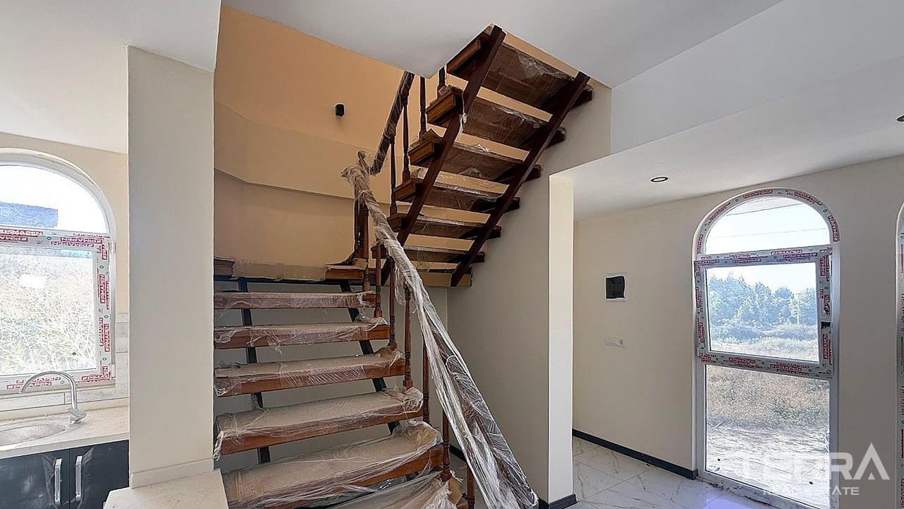 Semi-Detached Villa for Sale in Kuşadası, Aydın, Turkey - 131066