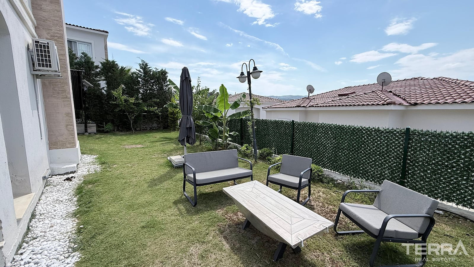 Detached Villa for Sale in Kuşadası, Aydın, Turkey - 131079