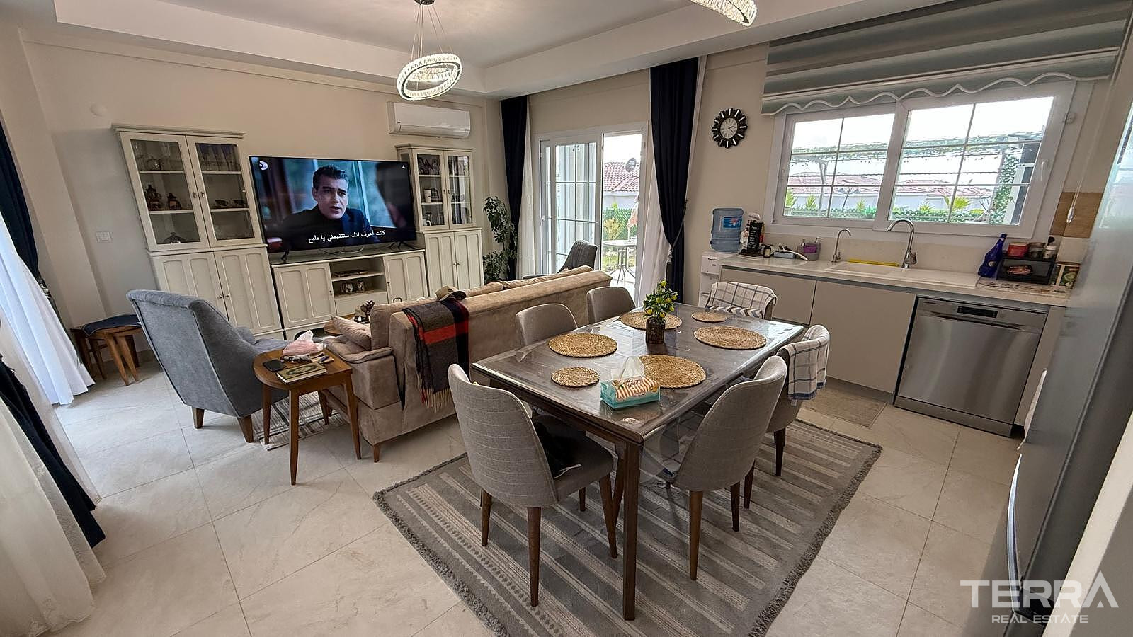 Detached Villa for Sale in Kuşadası, Aydın, Turkey - 131085