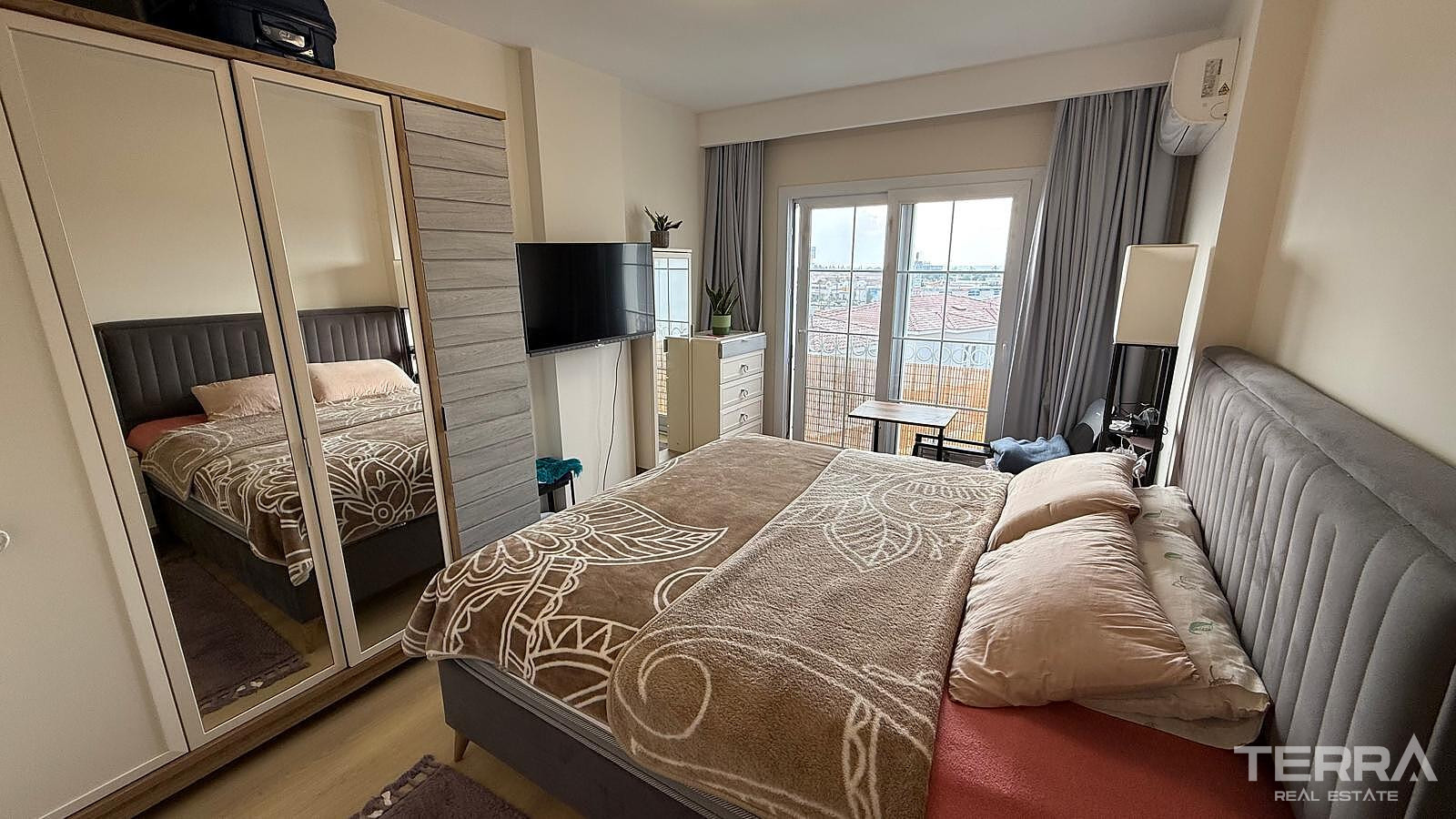 Detached Villa for Sale in Kuşadası, Aydın, Turkey - 131091