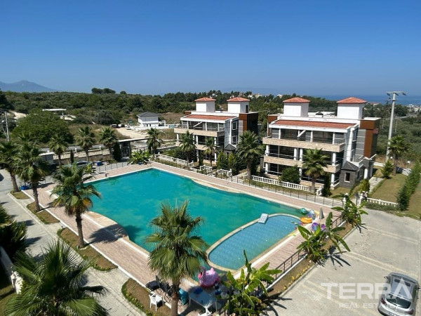 Semi-Detached Villa for Sale in Kuşadası, Aydın, Turkey
