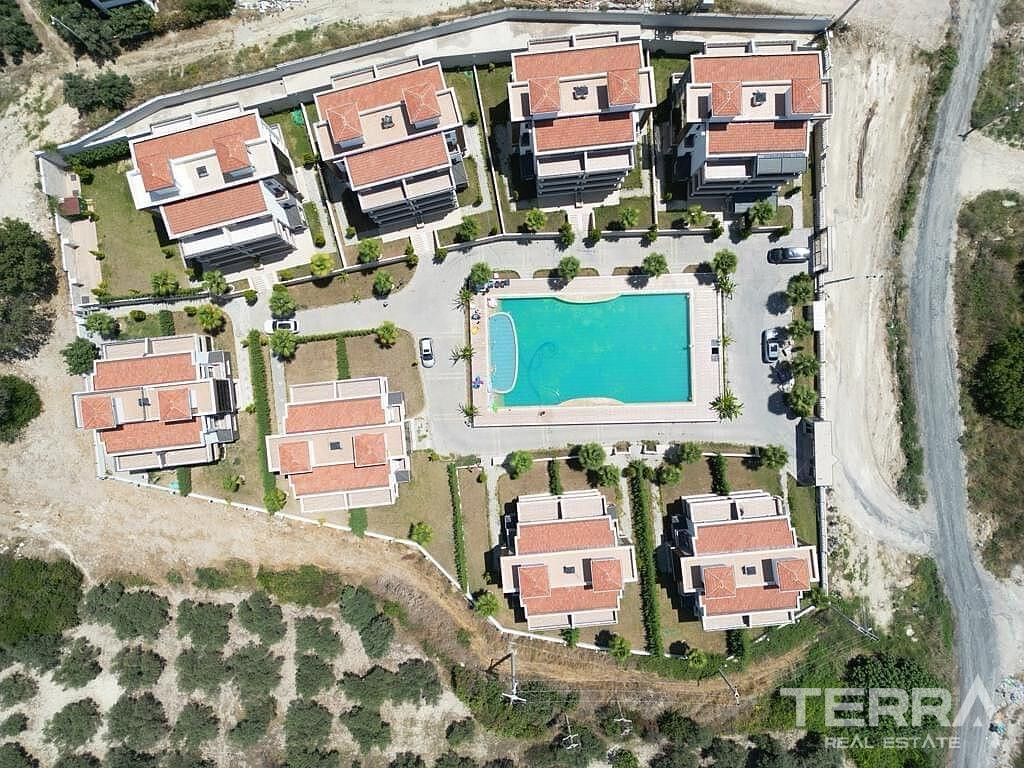 Semi-Detached Villa for Sale in Kuşadası, Aydın, Turkey - 131151