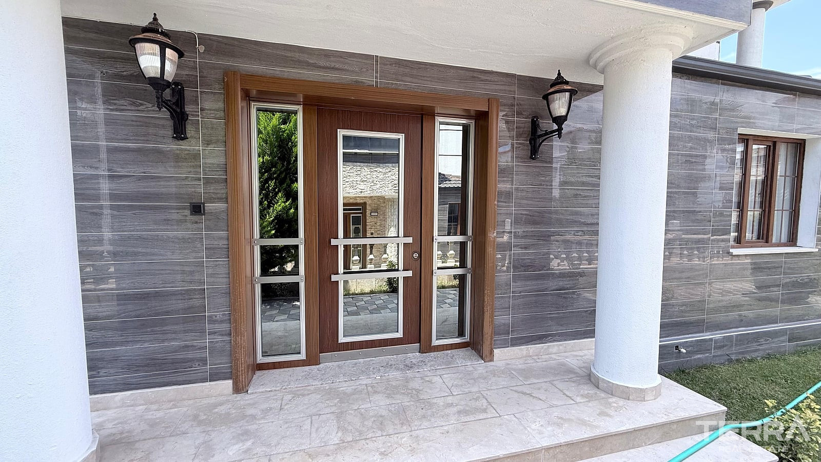 Semi-Detached Villa for Sale in Kuşadası, Aydın, Turkey - 131165