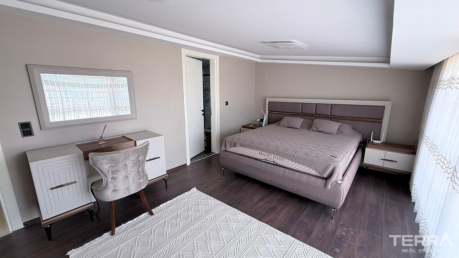 Semi-Detached Villa for Sale in Kuşadası, Aydın, Turkey - 131198